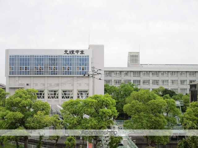 高校・高専　徳島文理大学徳島文理高等学校（高校・高専）まで366m