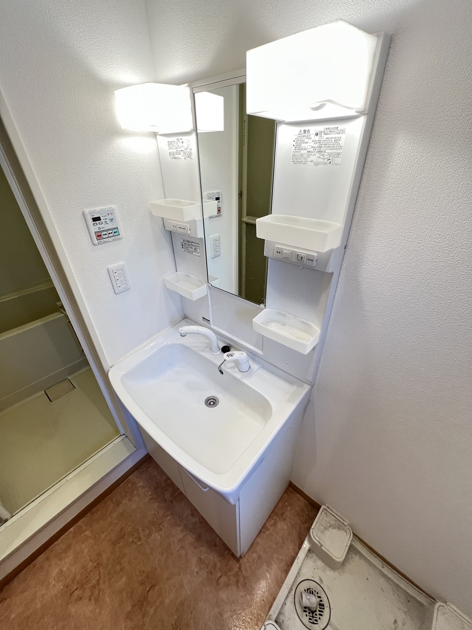 洗面設備　※同物件、別部屋になります。
