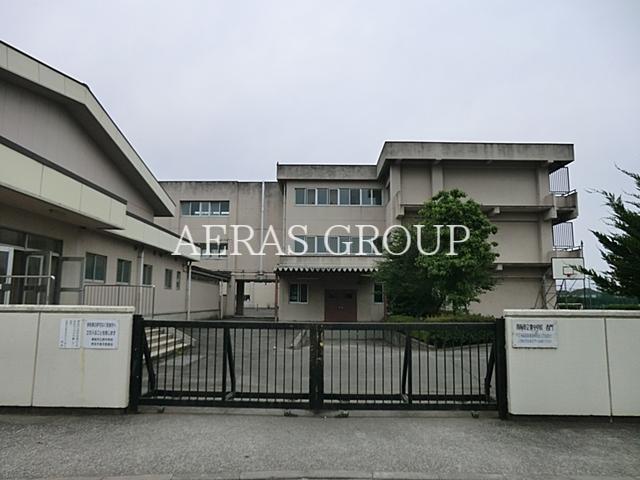 中学校　青梅市立泉中学校（中学校）まで544m