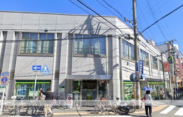 銀行　（株）三井住友銀行／塚口支店（銀行）まで65m