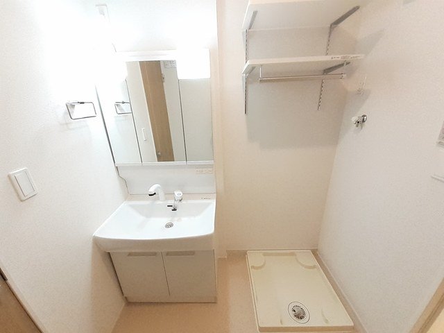 洗面設備　忙しい朝には欠かせない洗面所です