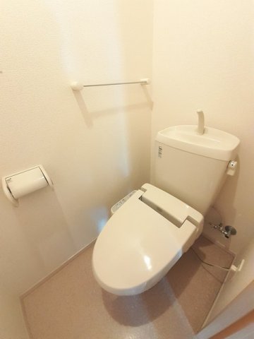 トイレ　ゆったりとした空間のトイレです