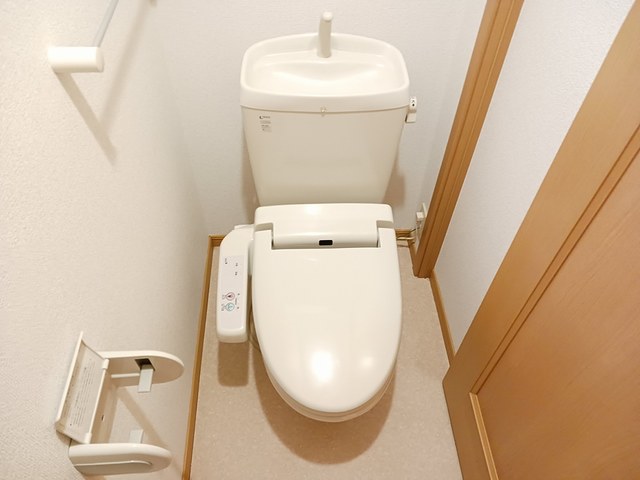 トイレ　シャワー付トイレ