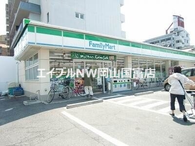 コンビニ　ファミリーマート岡山中山下北店（コンビニ）まで118m