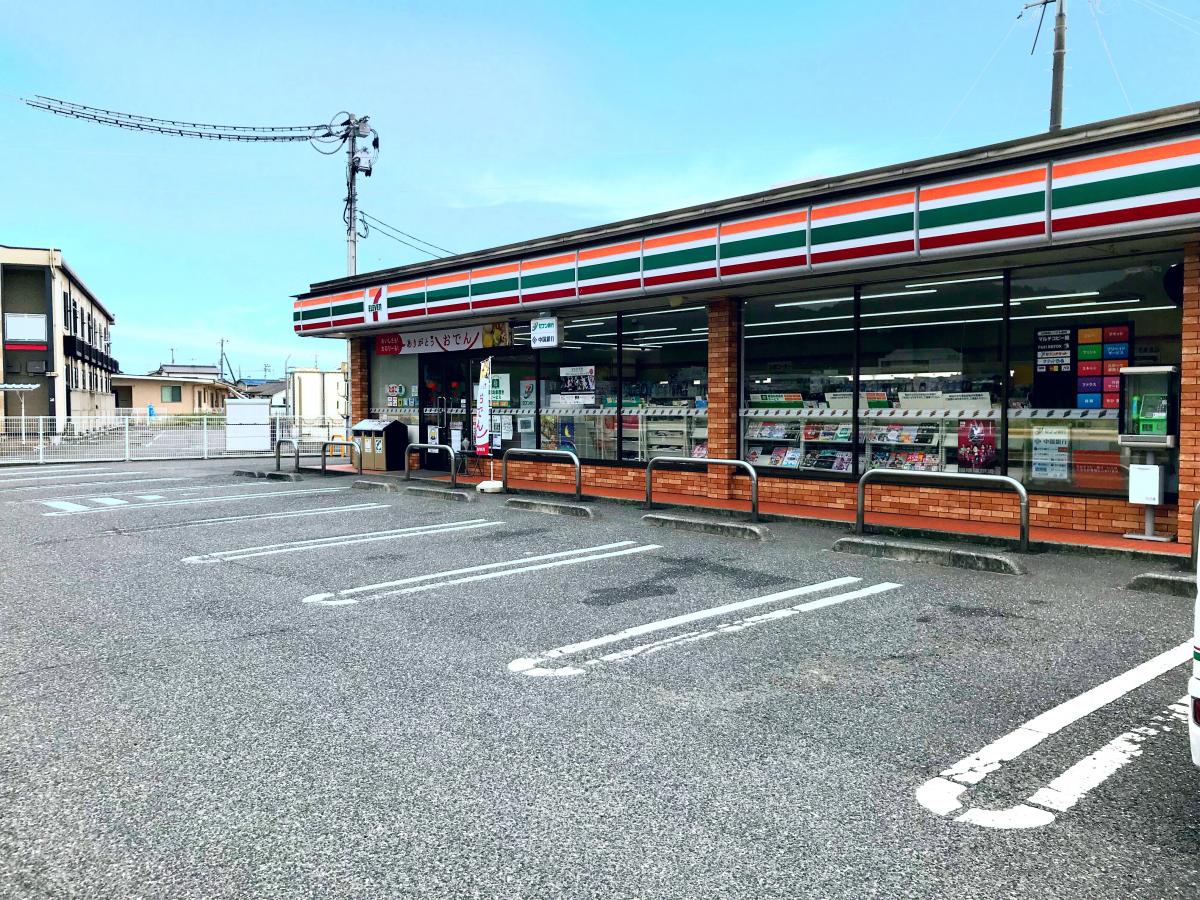 コンビニ　セブンイレブン岡山高松店（コンビニ）まで1619m
