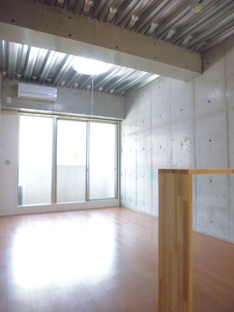 その他部屋・スペース　１１．４帖の広々としたお部屋です。