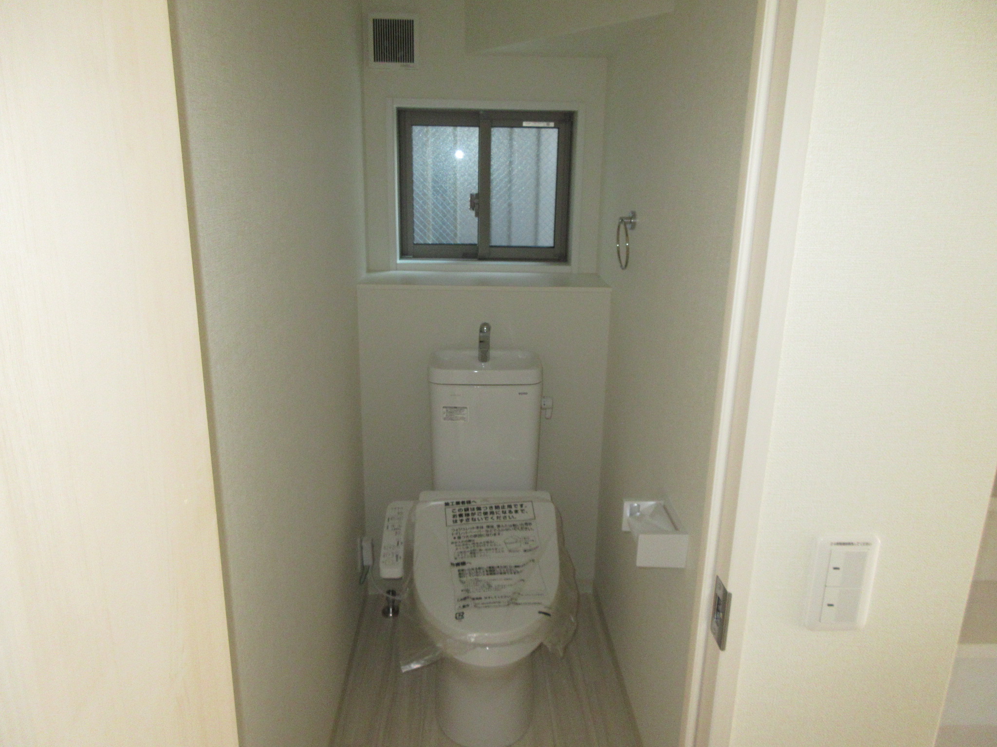 地下鉄谷町線 喜連瓜破駅 徒歩10分 2階建 築1年のトイレ写真