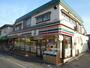 コンビニ　セブン-イレブン三山店（コンビニ）まで495m