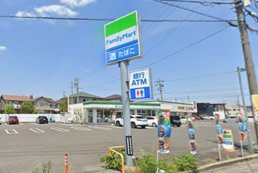 コンビニ　ファミリーマート 江南東野町店（コンビニ）まで693m