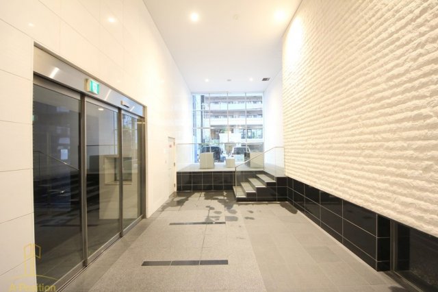 ロビー　レジェンドール心斎橋EAST