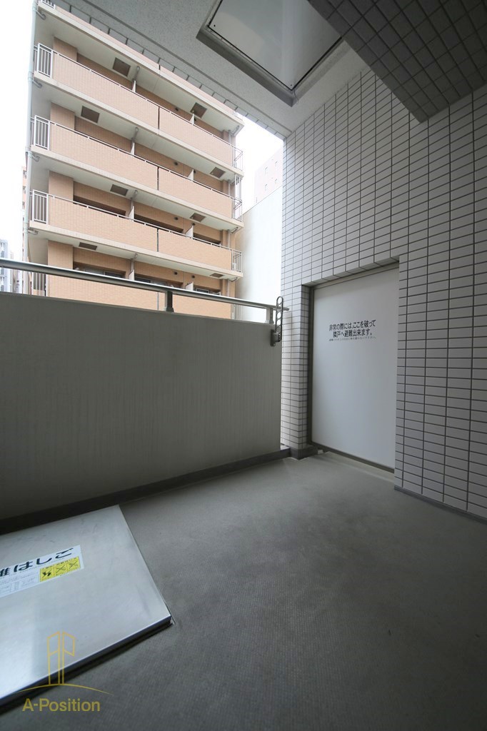 バルコニー　レジェンドール心斎橋EAST