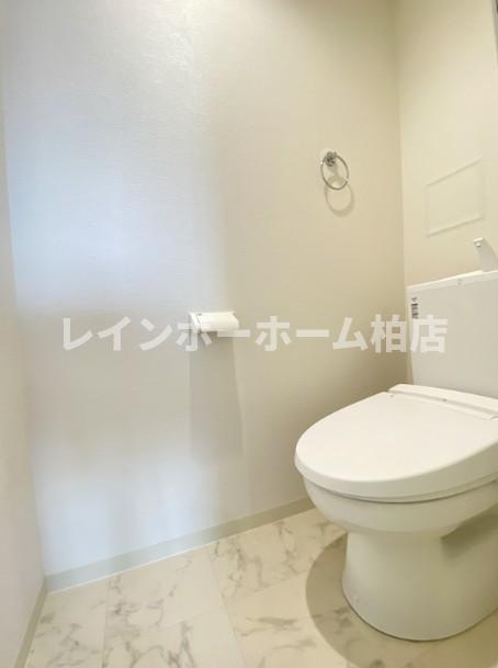 トイレ　同施工。参考写真。