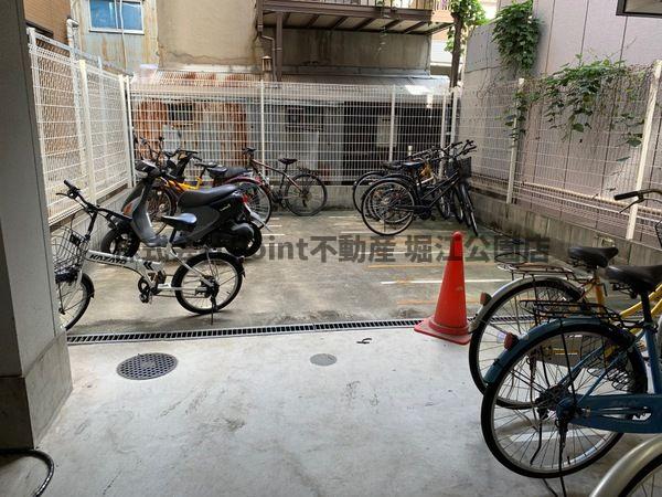 地下鉄千日前線 桜川駅 徒歩5分 10階建 築20年の外観写真