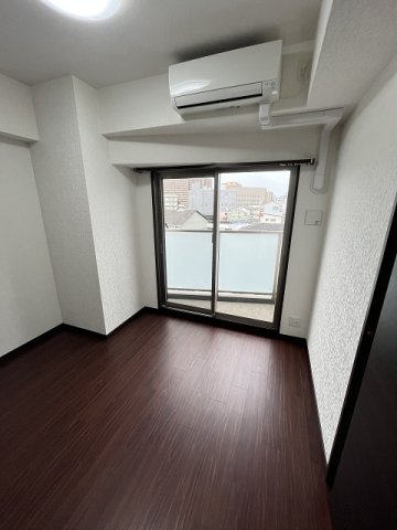 その他部屋・スペース　広くて明るい寝室