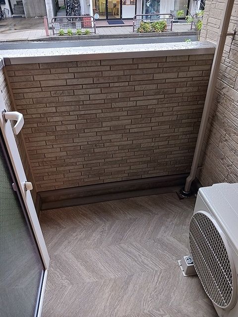 バルコニー