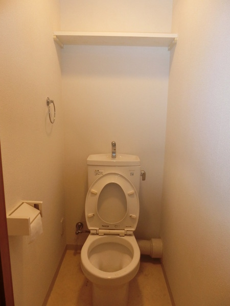 桂レジデンスのトイレ写真