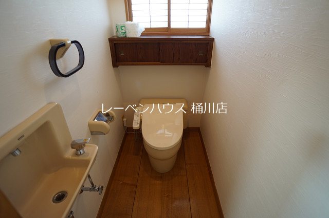 トイレ　レーベンハウス桶川店へ　048-787-5511
