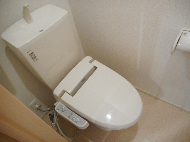 トイレ　コンパクトで使いやすいトイレです