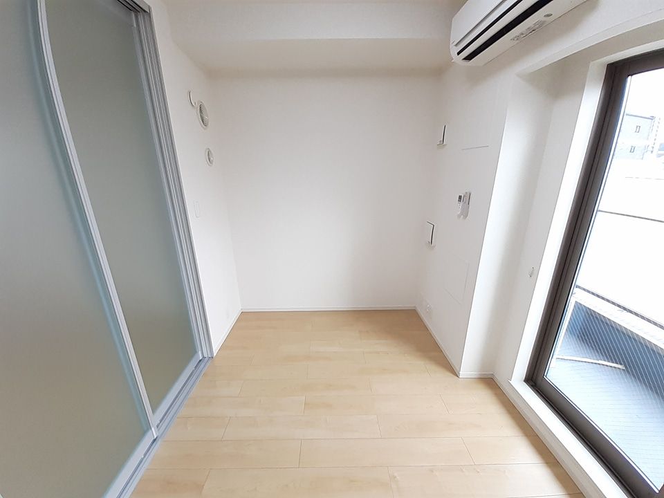 リファイメントの内装写真