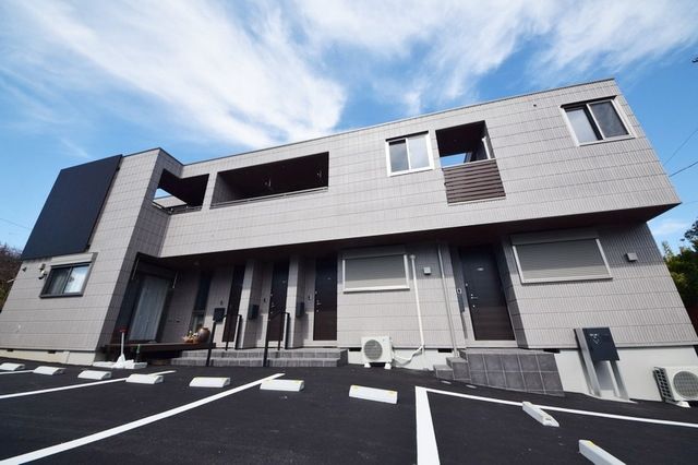 ＪＲ東海道本線 大船駅 バス乗車時間：8分 最寄りバス停で下車 徒歩4分 2階建 築7年のその他写真