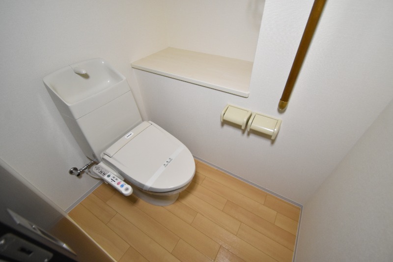 PLAGEのトイレ写真