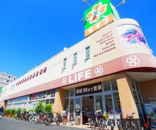 スーパー　まいばすけっと　六町駅前店（スーパー）まで400m