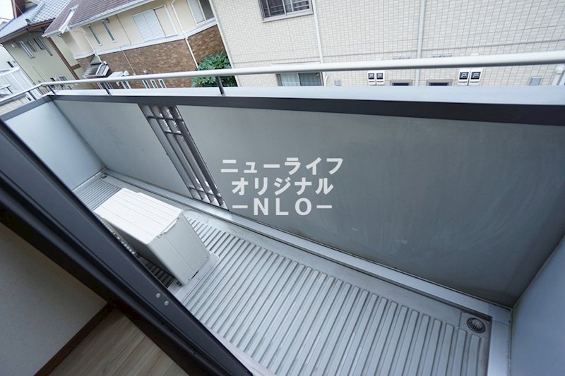 バルコニー　南向きでお洗濯物がよく乾きます☆