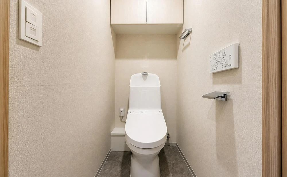 イノバス名駅のトイレ写真