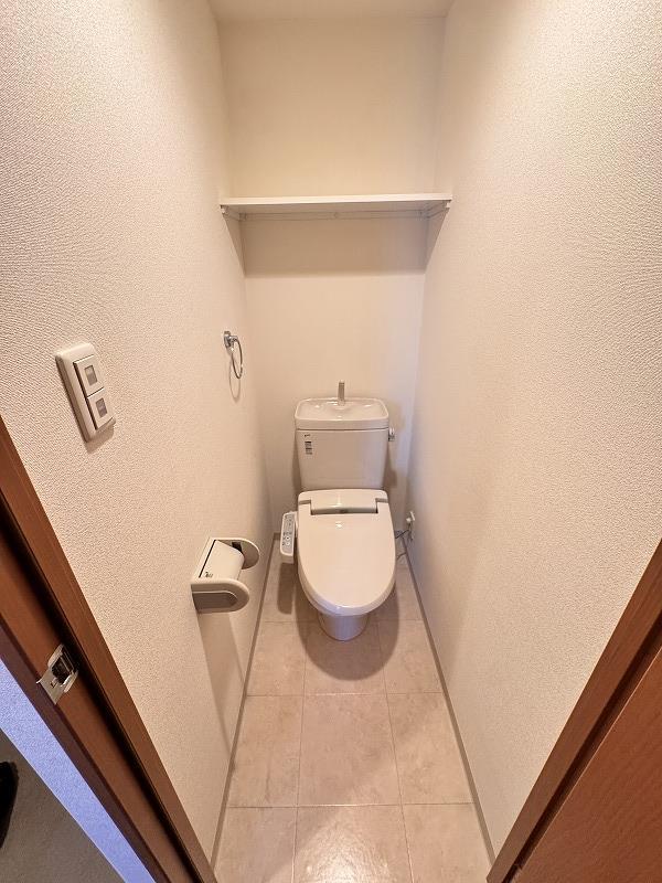 ウィステリア盛南のトイレ写真