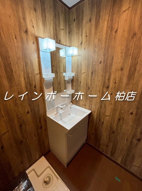 洗面設備　シャンプードレッサーです