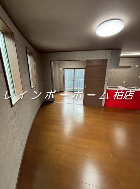 居室・リビング　おしゃれな居間です