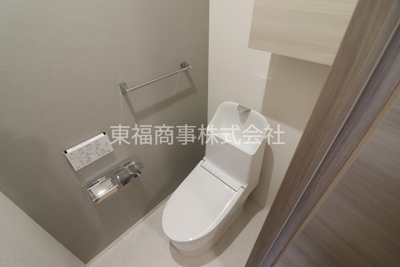 東武東上線 東武練馬駅 徒歩4分 3階建 築1年のトイレ写真