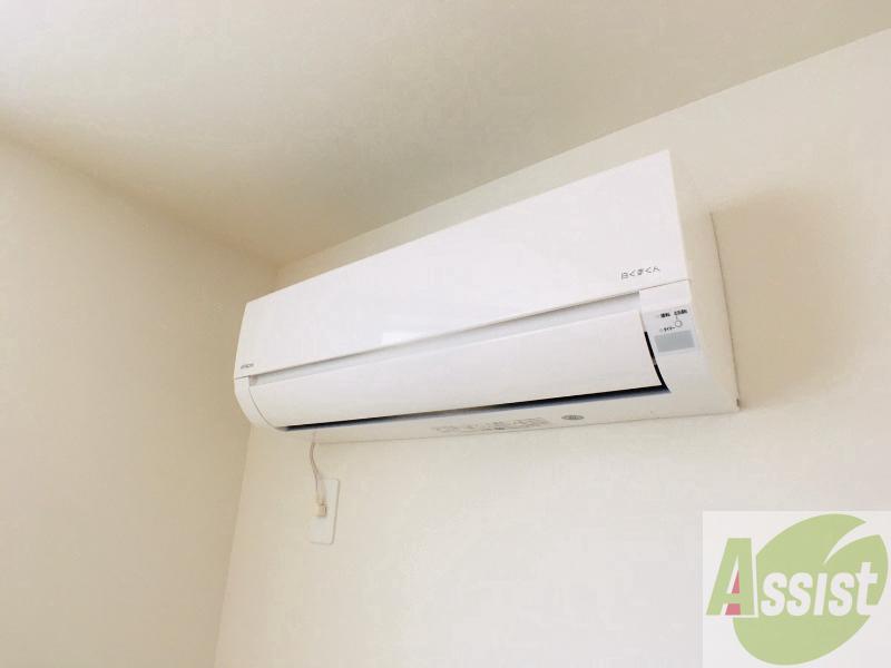 その他設備　エアコンもあり暑い夏もこれで快適ですよ～