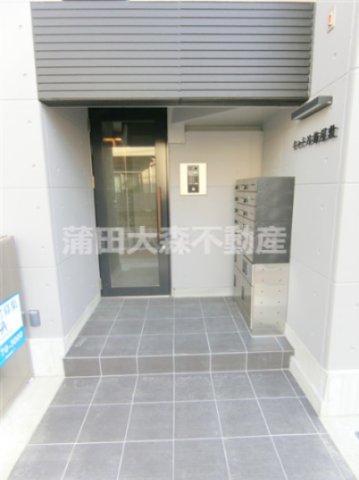 エントランス　防犯カメラTVモニター付オートロック宅配BOXメールBOX