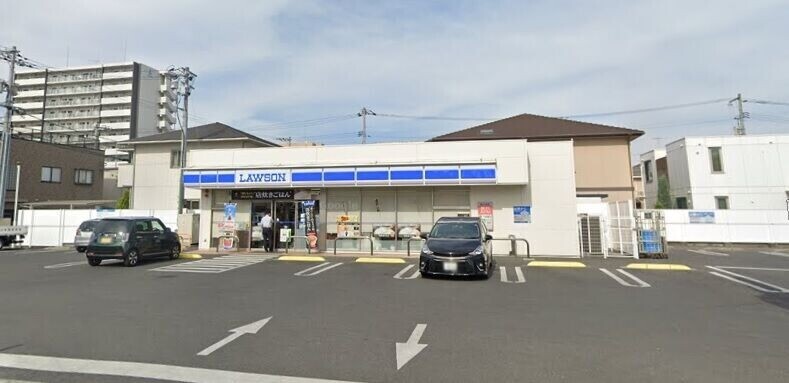 コンビニ　ローソン　岡山大供本町店（コンビニ）まで206m