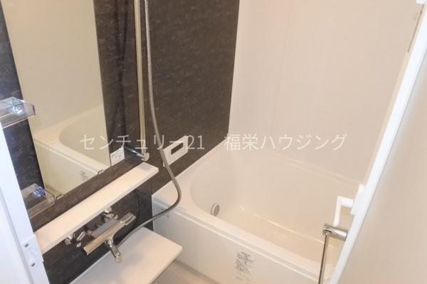 ＪＲ片町線 放出駅 徒歩6分 3階建 築4年の風呂写真