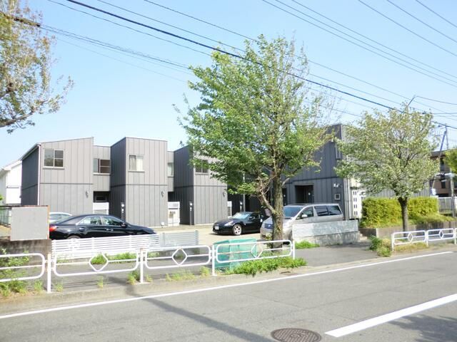 プラタフォレスト