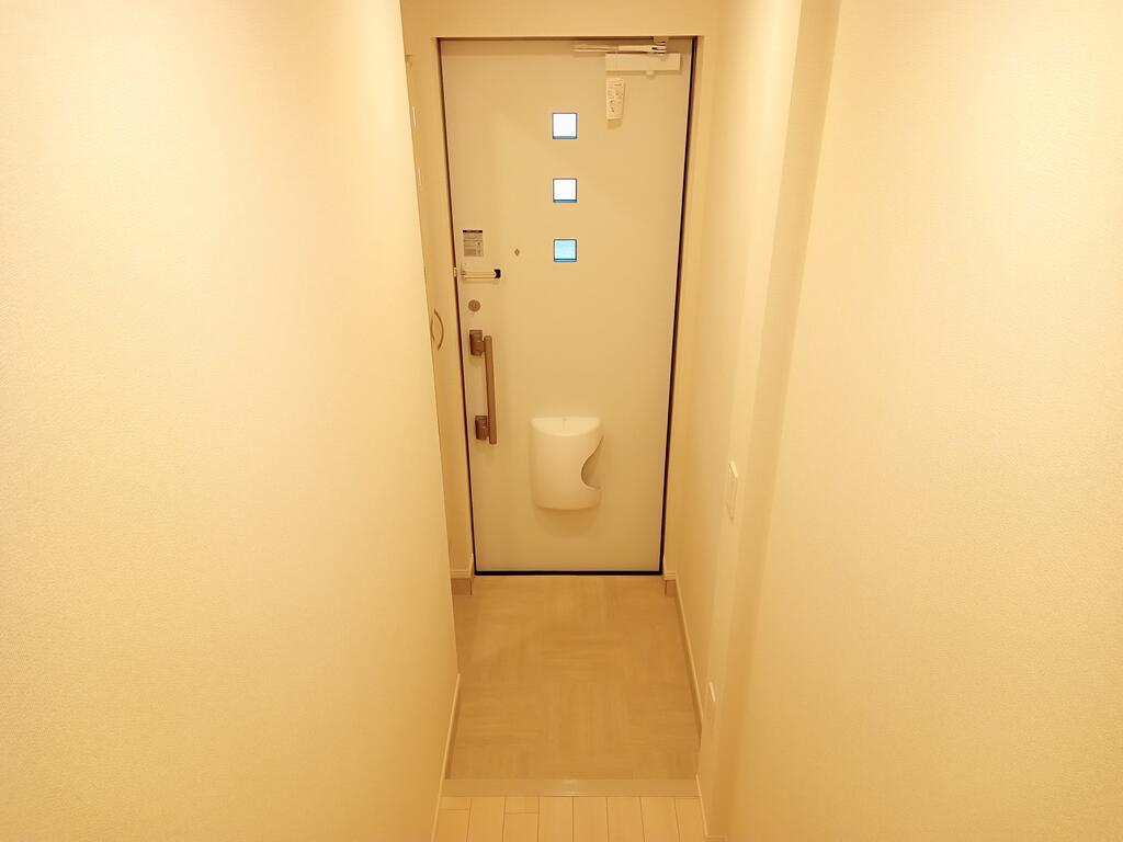 つくばエクスプレス 六町駅 徒歩4分 2階建 築3年の玄関写真