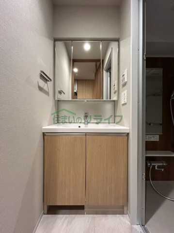 LIBR GRANT 西新宿EASTの内装写真