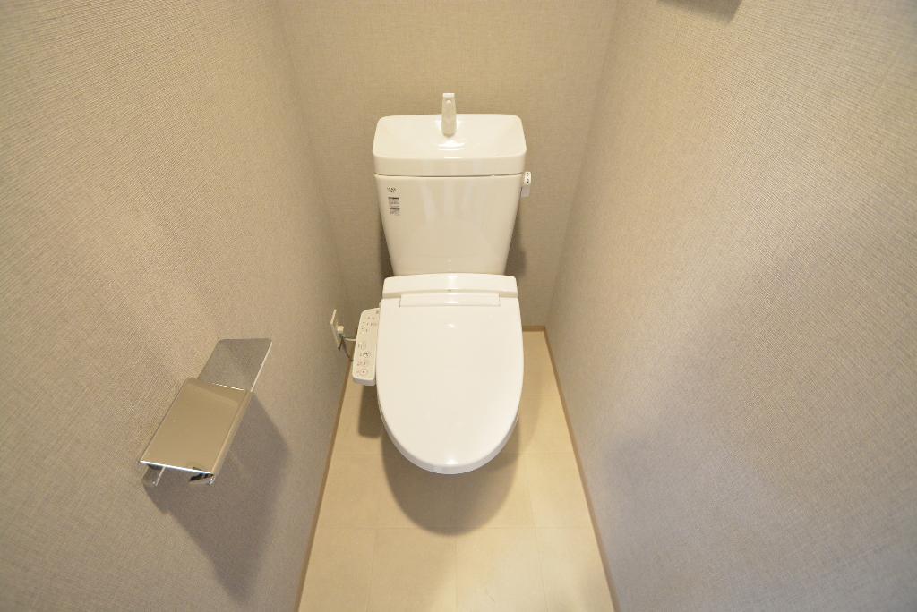 トイレ　シャワー付トイレ