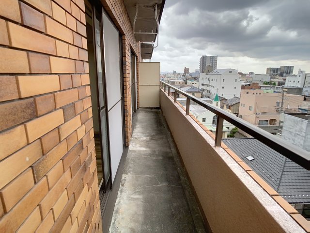 バルコニー　掲載写真は空室の別部屋を掲載しております。実際のお部屋と仕様