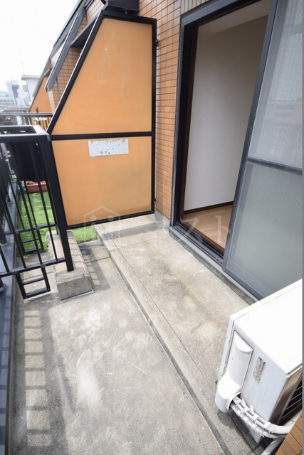 地下鉄千日前線 桜川駅 徒歩1分 10階建 築25年の内装写真