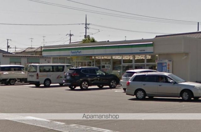 コンビニ　ファミリーマート岡山辰巳西店（コンビニ）まで353m