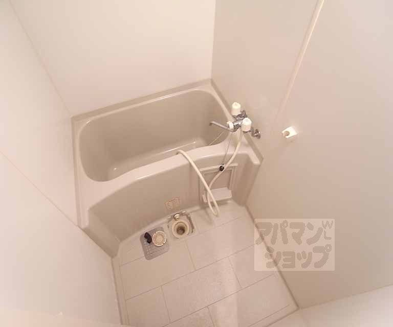 バス・シャワールーム　「こちらの室内写真は同じ建物内の別のお部屋の参考写真と...