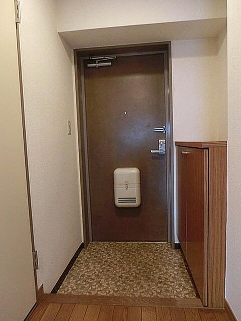 玄関　（別タイプ参考写真）アドバンス江古田　練馬区豊玉上１