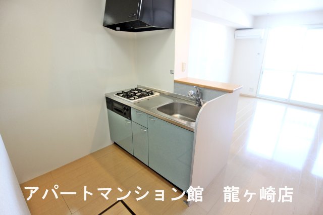 キッチン　システムキッチン完備♪