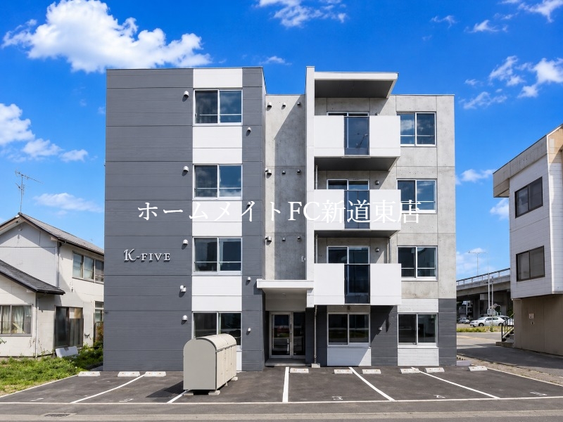 K-FIVEの外観写真