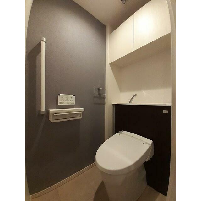 トイレ　清潔感のあるトイレです