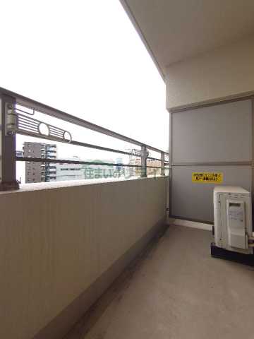バルコニー　※別部屋参考写真(反転タイプ)