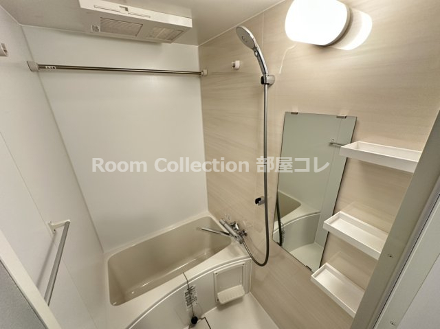 バス・シャワールーム　※同物件他部屋写真 反転、色違いの場合有 現況優先
